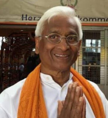 Yogi Govinda.